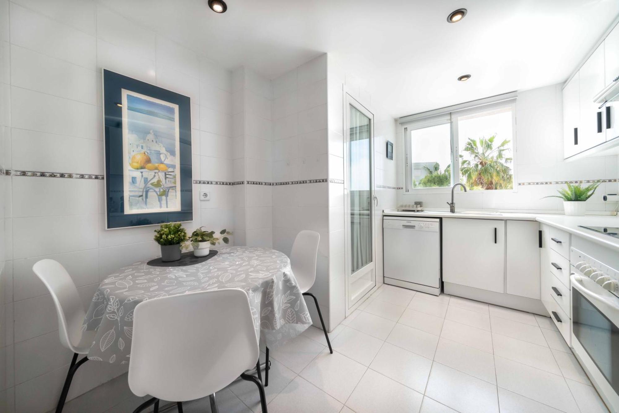 B L U E: Muchavista Sea View Apartment El Campello Exterior photo