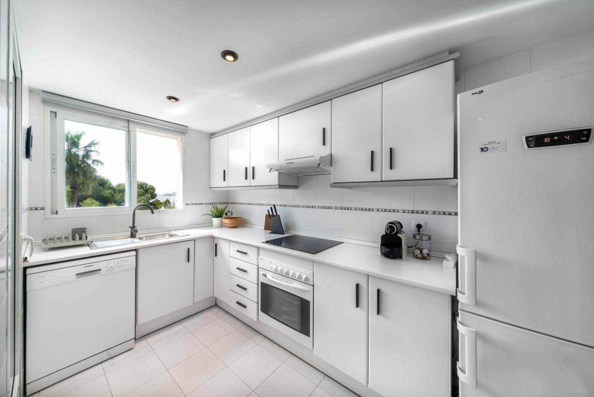 B L U E: Muchavista Sea View Apartment El Campello Exterior photo